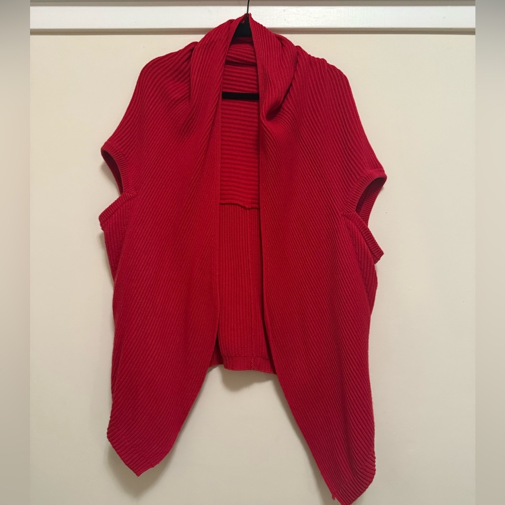 Red Short Sleeve Cardigan